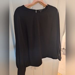 Beautiful Black long-sleeved blouse
